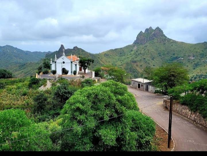 Hotel Splanada Poilon Assomada Exterior foto